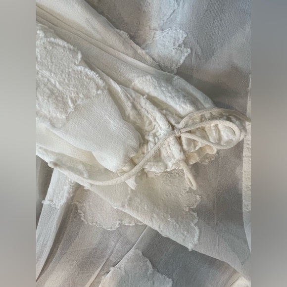 Wilfred Lourdes Blouse - Picture 7 of 7